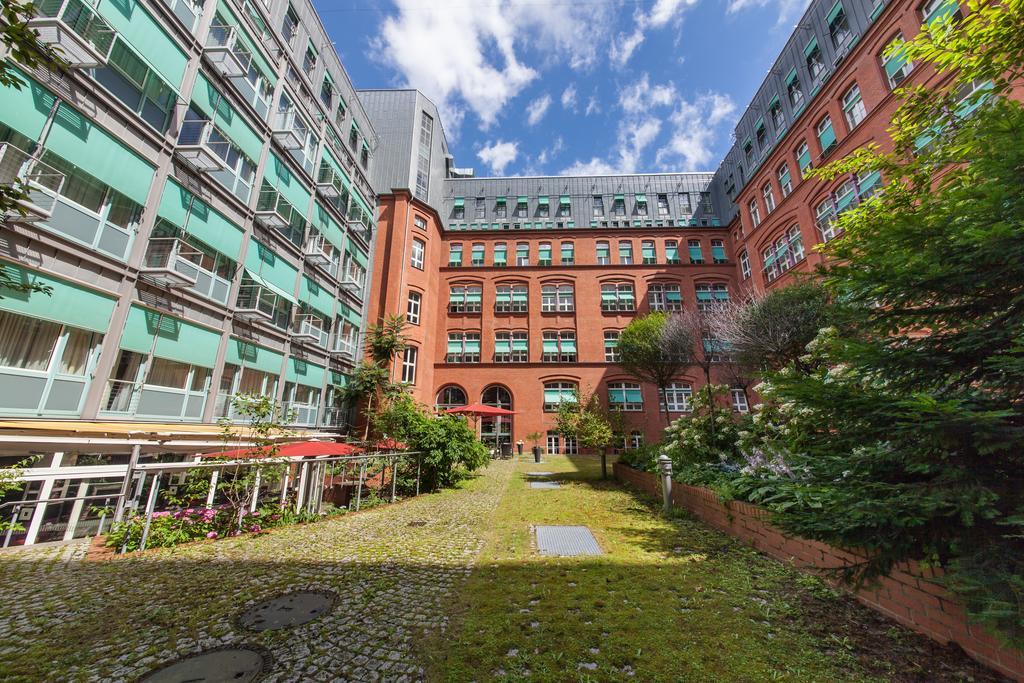 Hotel Berlin Ostbahnhof Экстерьер фото