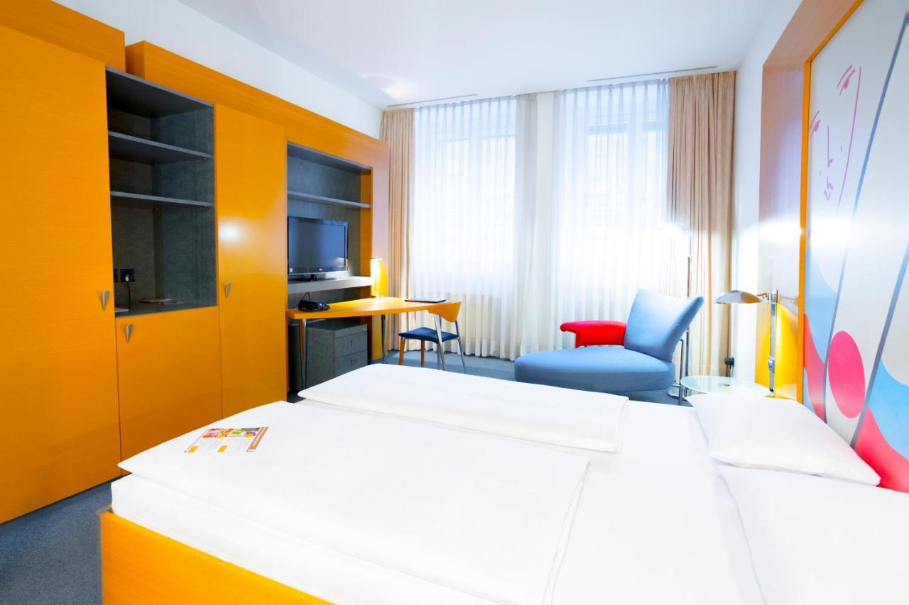 Hotel Berlin Ostbahnhof Экстерьер фото
