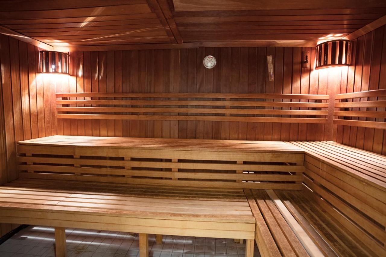 Hotel Berlin Ostbahnhof Экстерьер фото