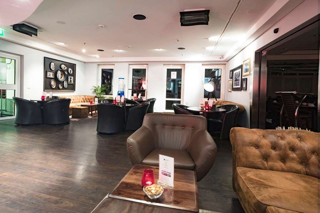 Hotel Berlin Ostbahnhof Ресторан фото